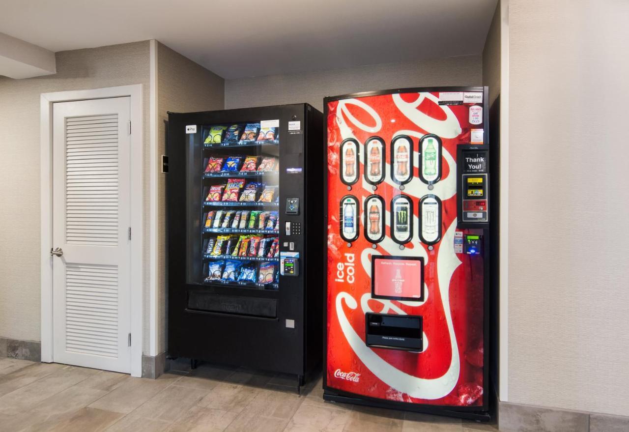 Red Roof Inn チェスター エクステリア 写真